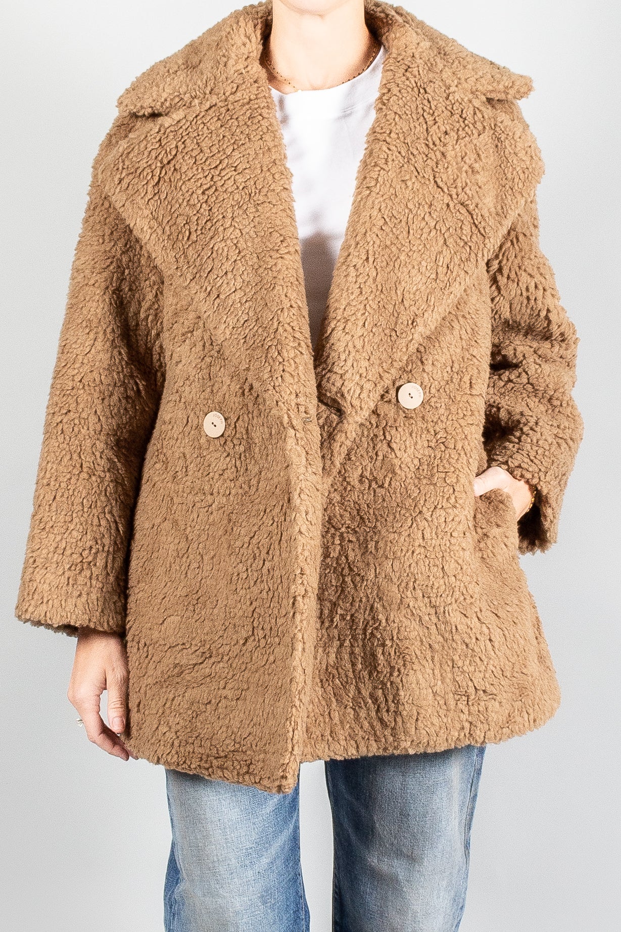 Joseph Cacheux Sherpa Coat-Coats-Misch-Vancouver-Canada