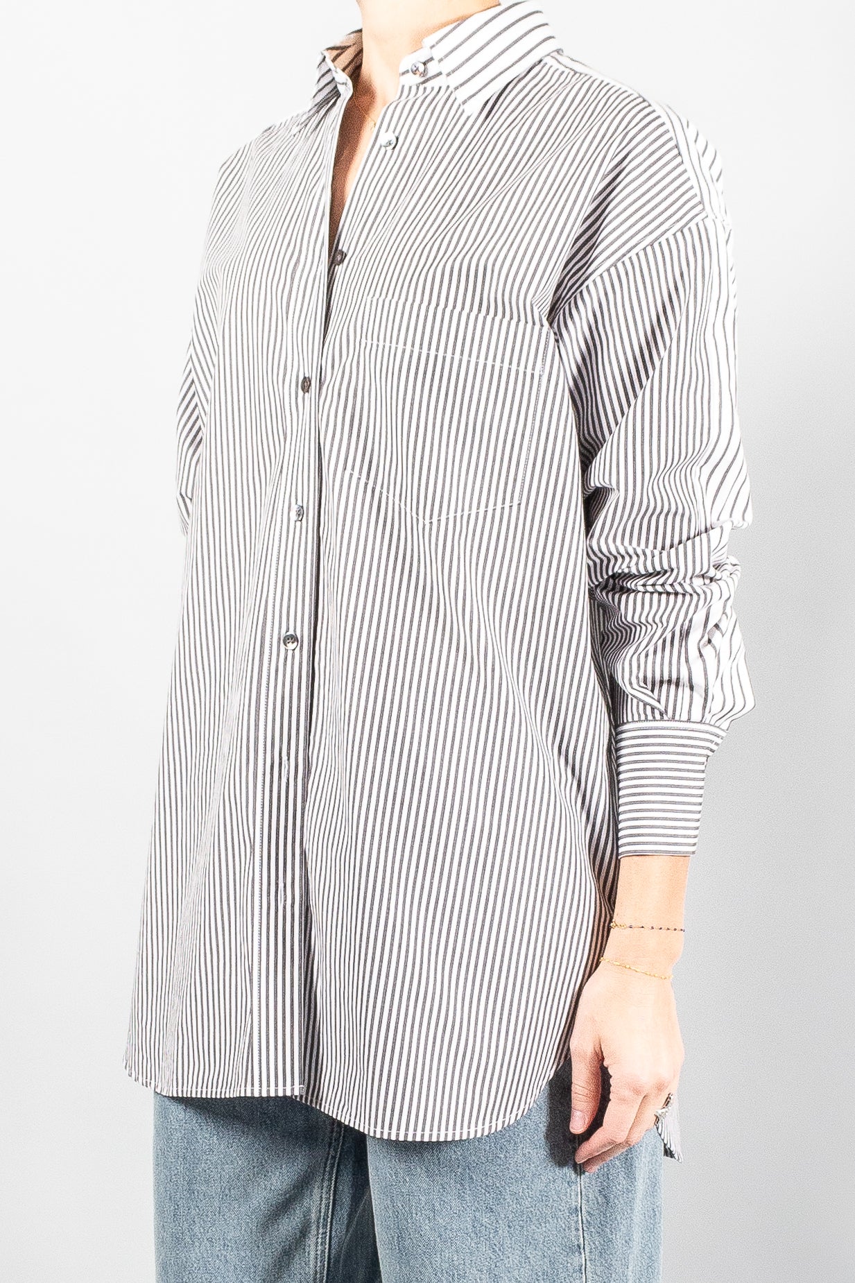 Closed Chestpocket Long Sleeve Blouse