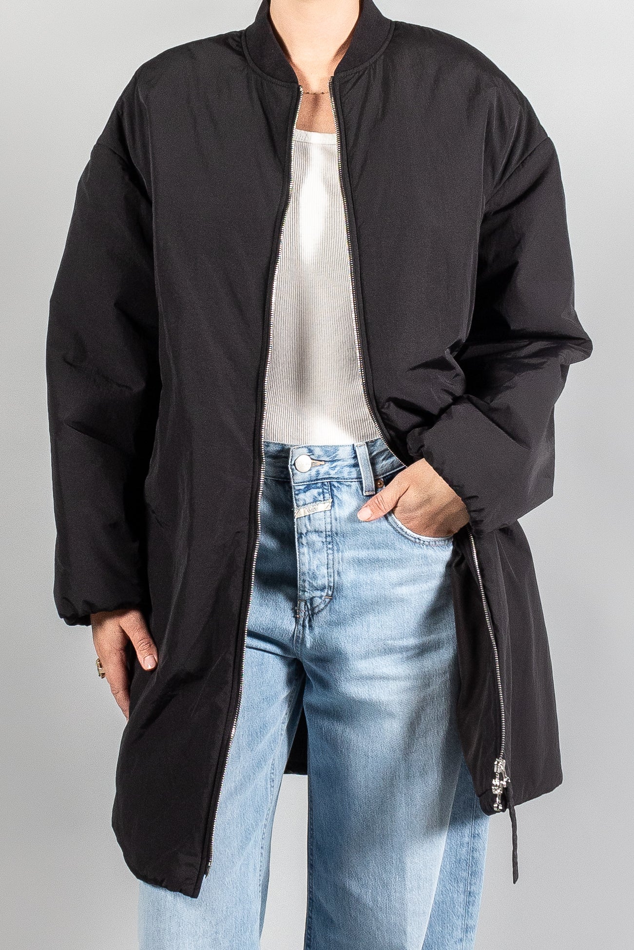 Closed Long Puffer Jacket-Jackets and Blazers-Misch-Vancouver-Canada