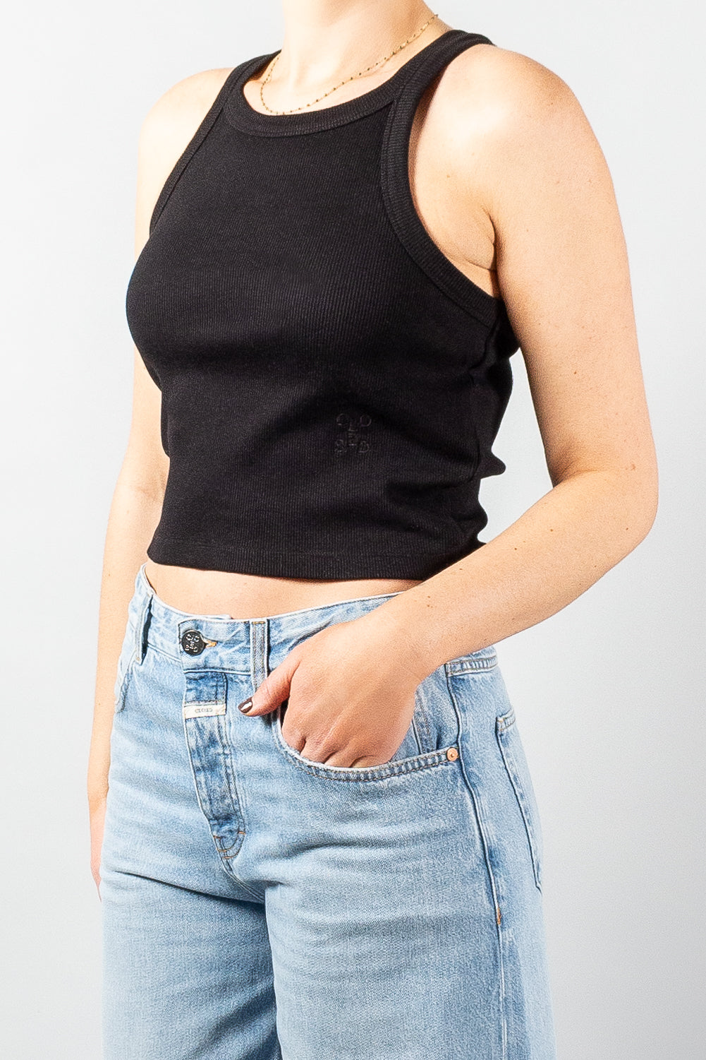 Closed Cropped Racer Top
