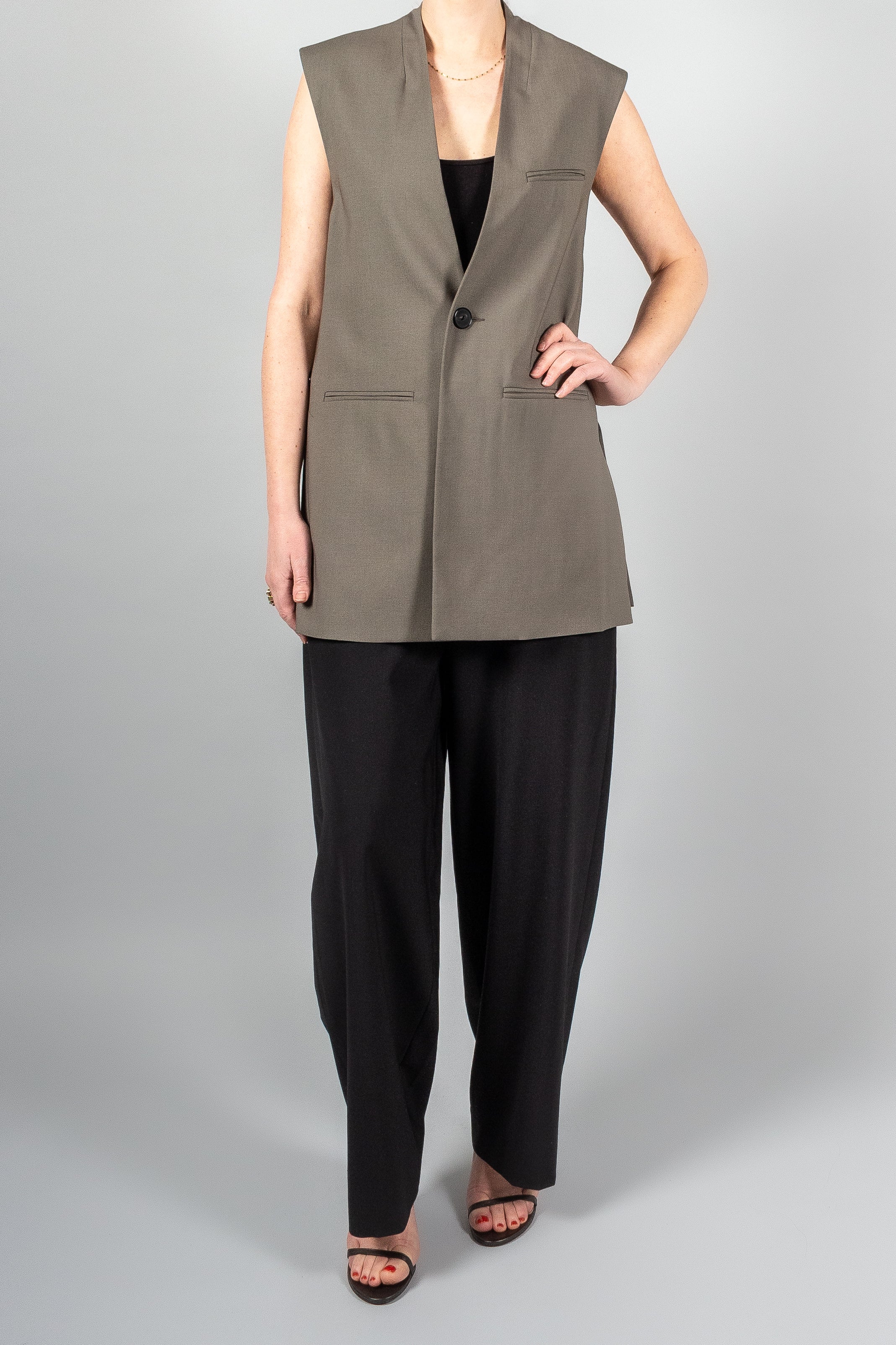 Gauchere Oversized Vest-Knitwear-Misch-Boutique-Vancouver-Canada-misch.ca