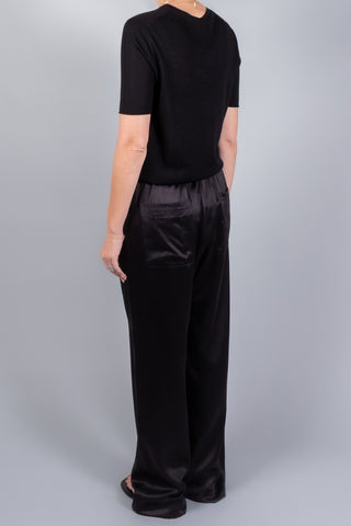 Lisa Yang Ari T-Shirt