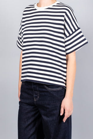 Closed Cropped Sweatshirt-Tops-Misch-Boutique-Vancouver-Canada-misch.ca